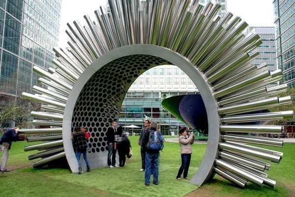 2) Aeolus Wind Pavilion, Λονδίνο