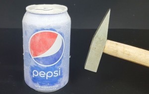 Υγρό Άζωτο VS Κουτάκι Pepsi